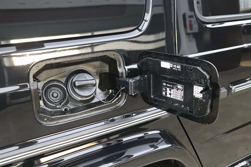 Mercedes-Benz G-Class, 2023 35
