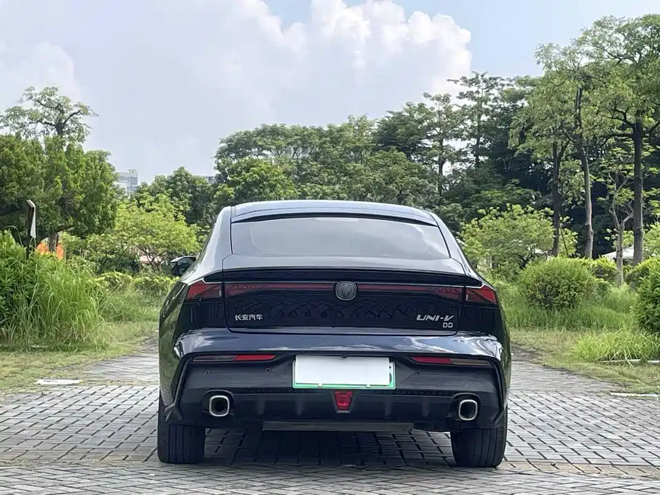 Changan UNI-V Smart iDD