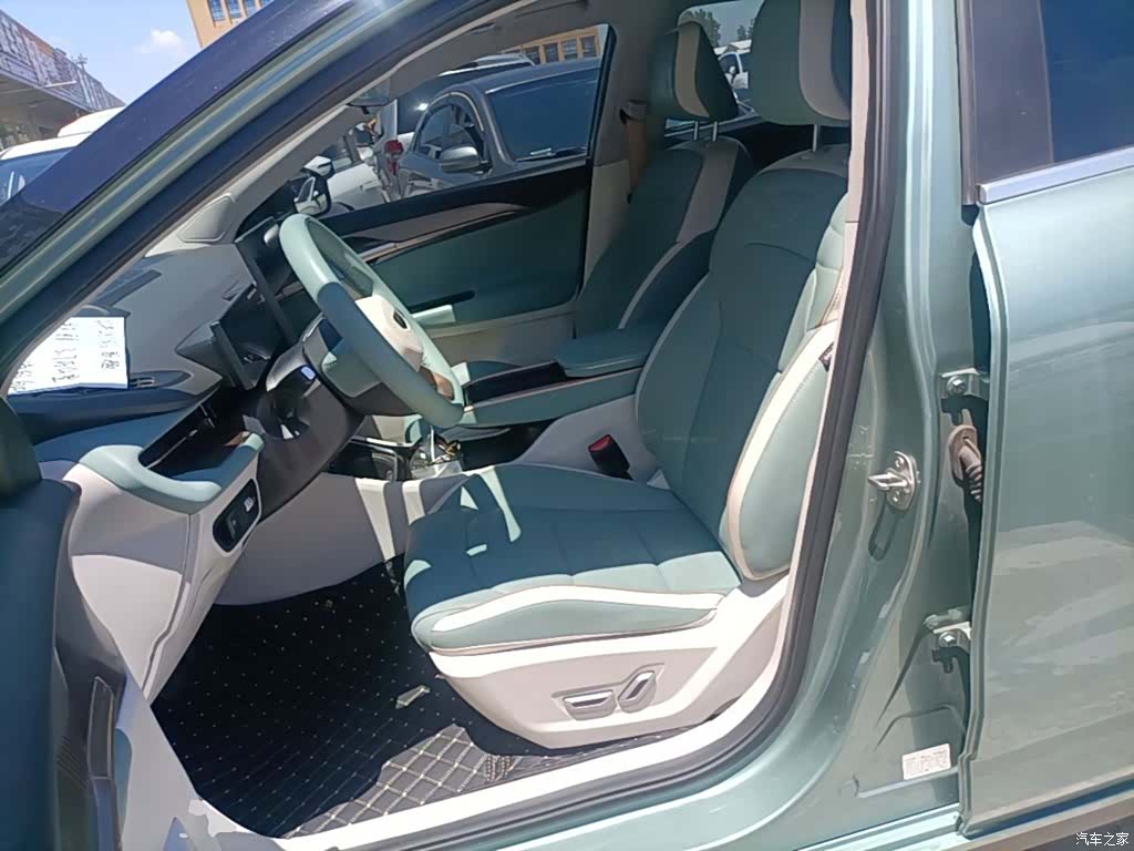 Geely G6, 2022 15