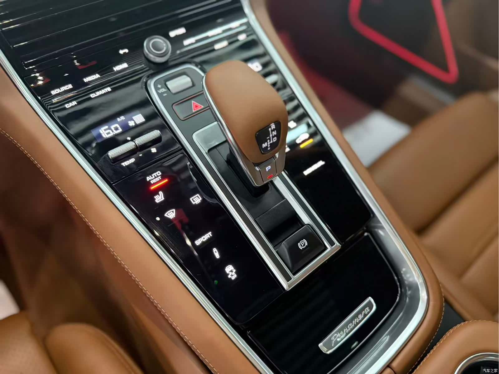 Porsche Panamera, 2023 6