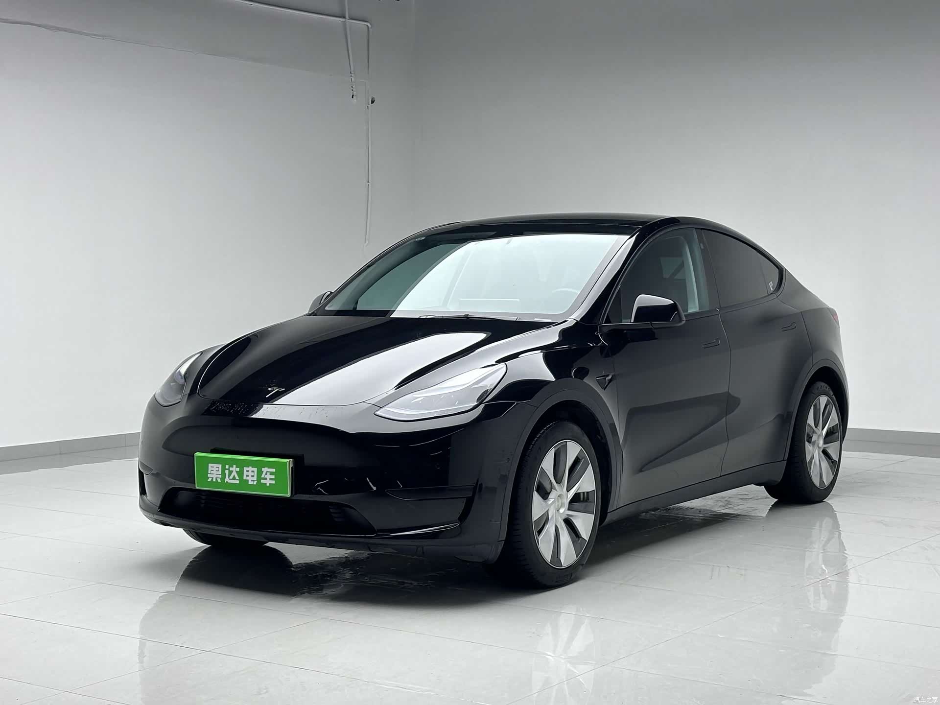 Tesla Model Y, 2022 1