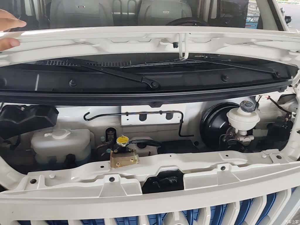 Changan EM80, 2024 16