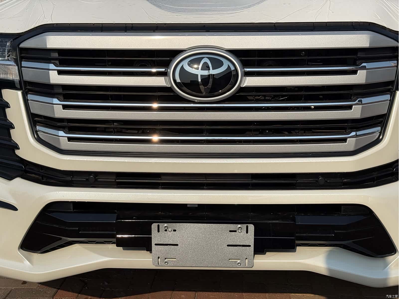 Toyota Land Cruiser, 1900 все фото