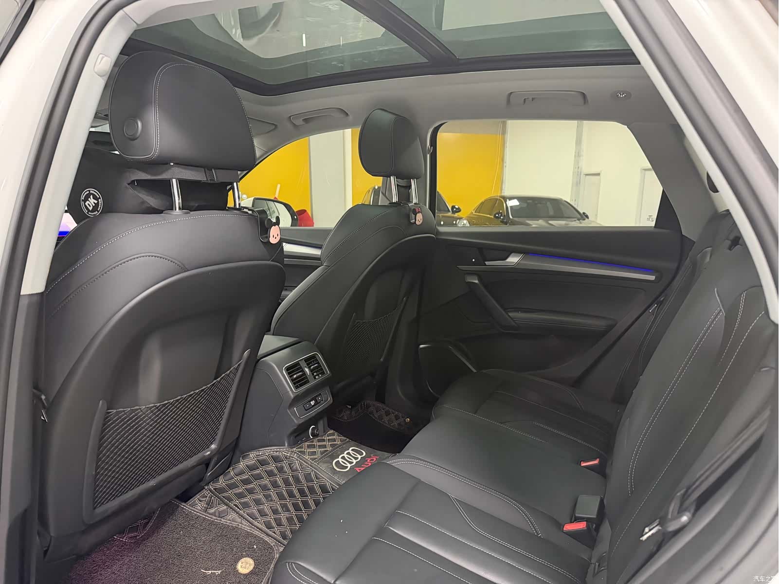 Audi Q5L, 2022 4
