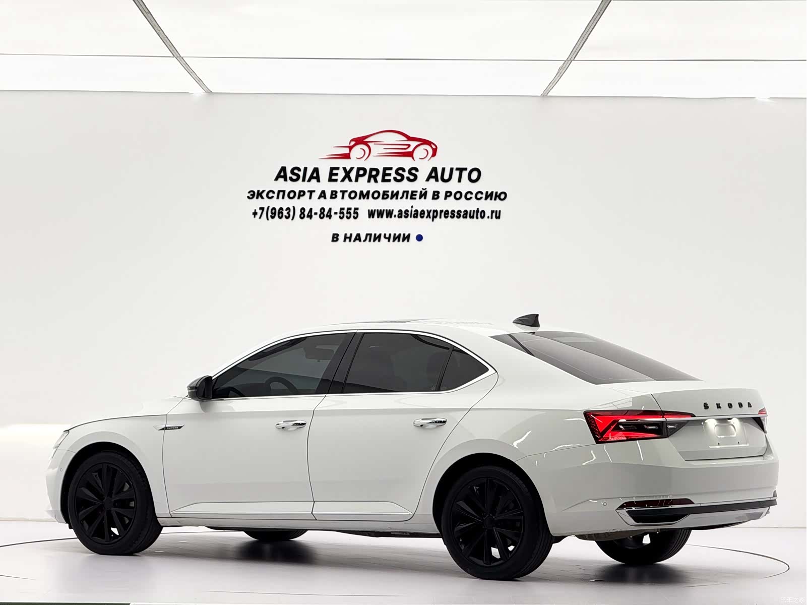 Skoda Superb, 2023 6