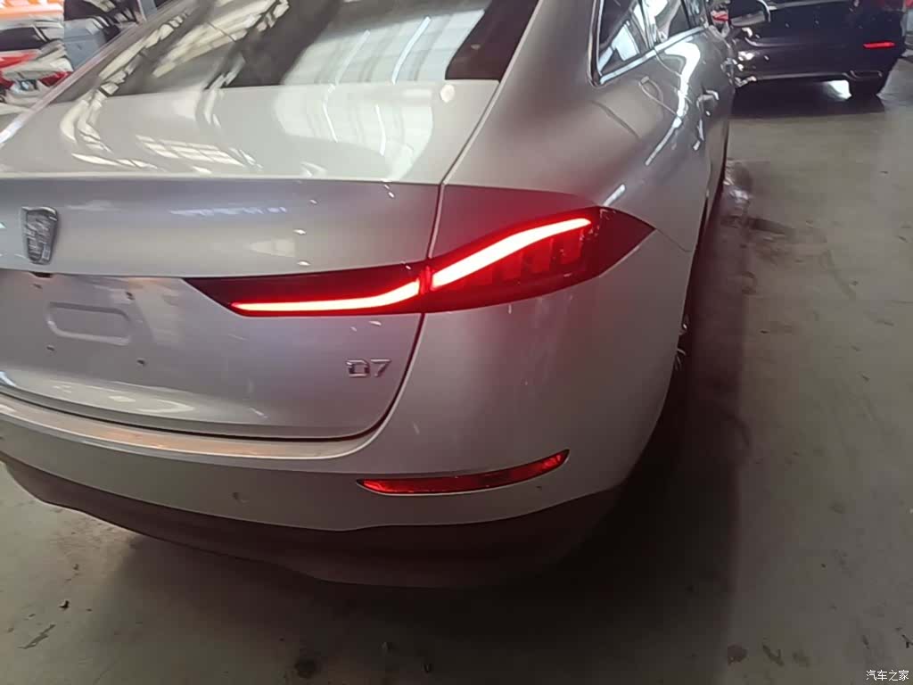 Roewe D7, 2025 8