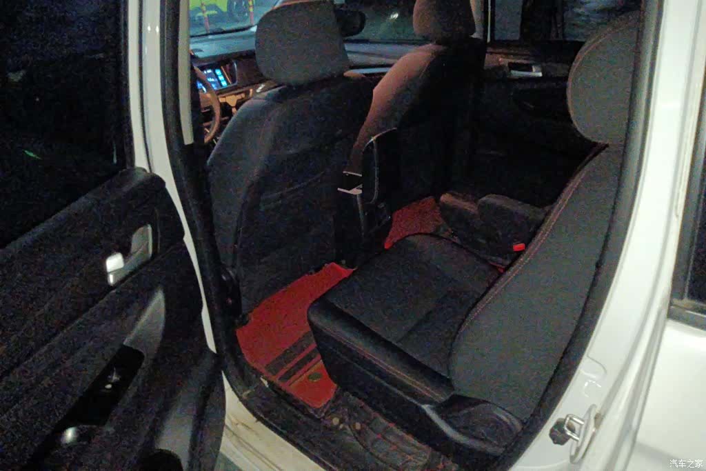 Changan A600EV, 2021 11