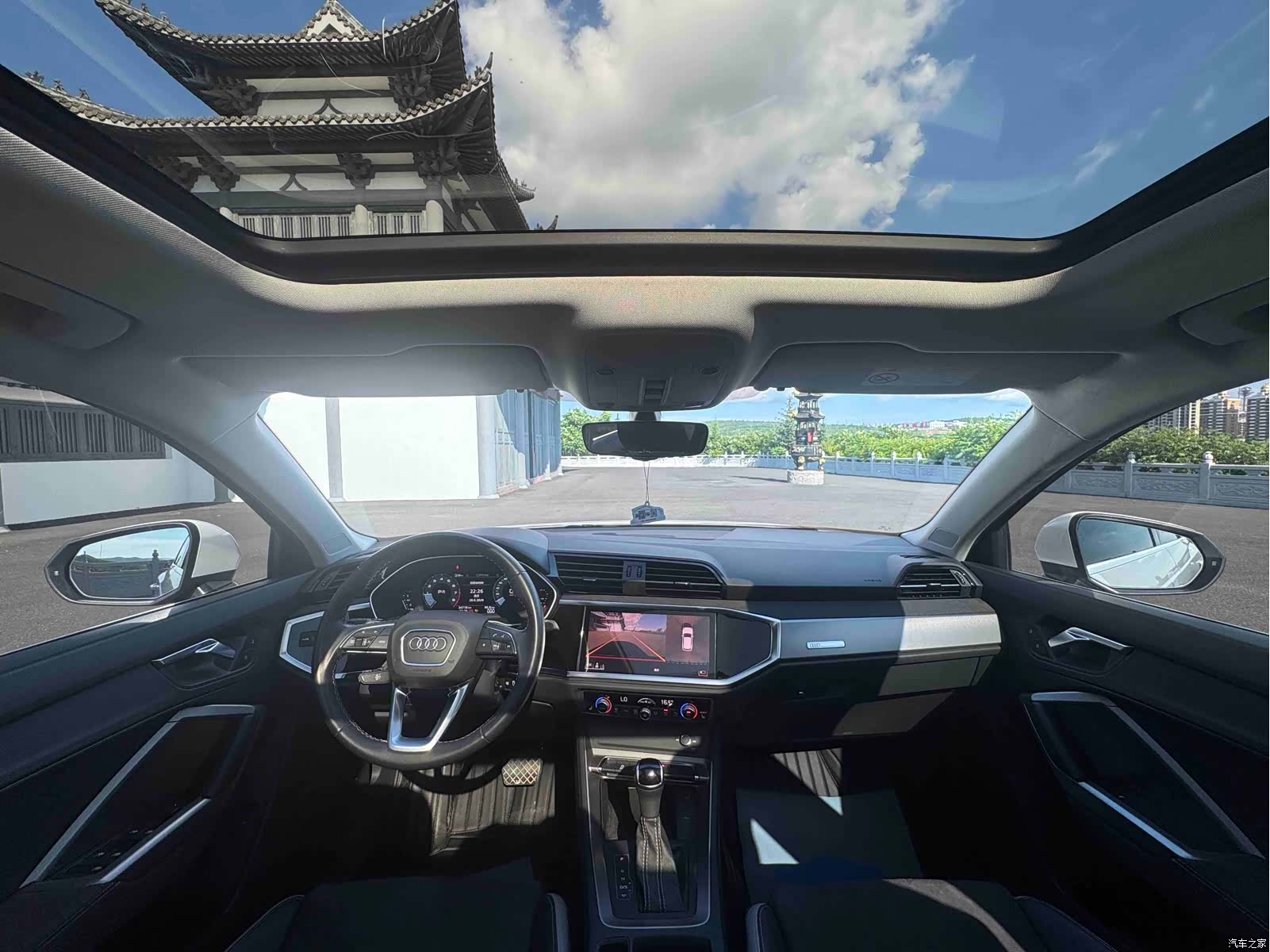 Audi Q3, 2022 15