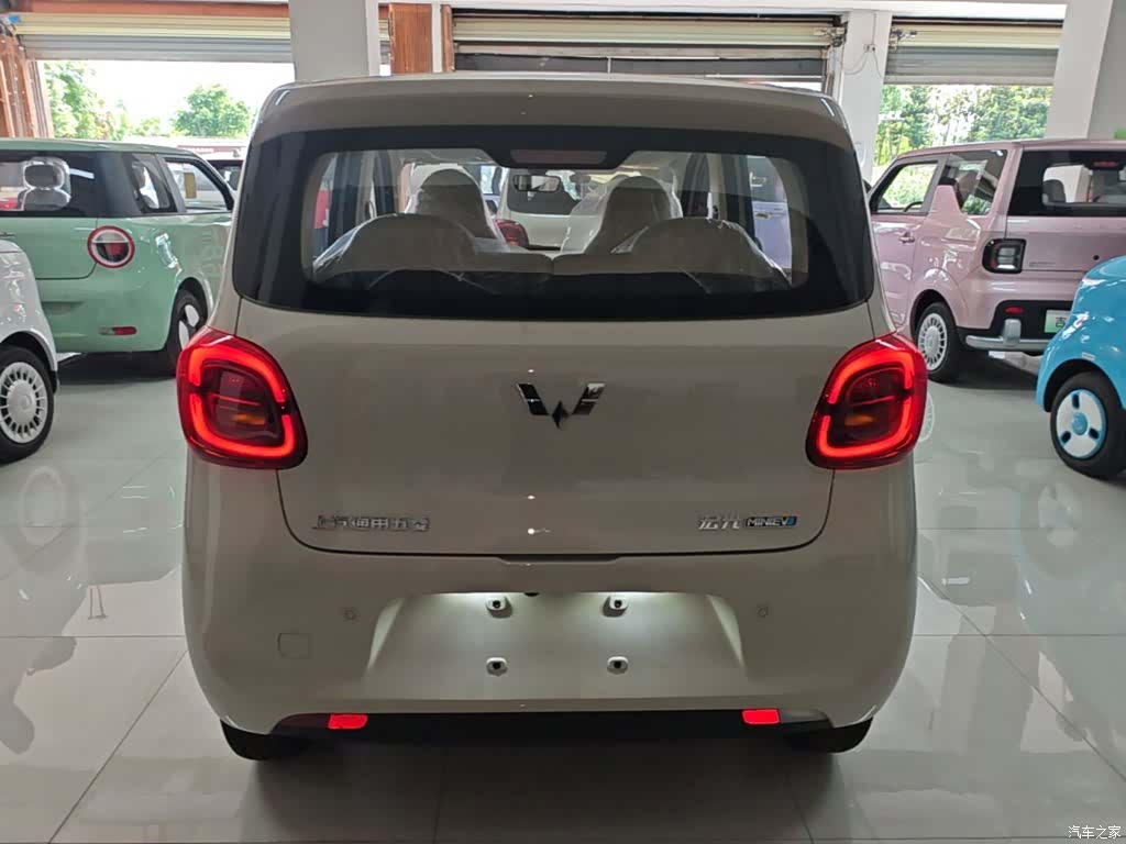 Wuling MINIEV, 2026 6