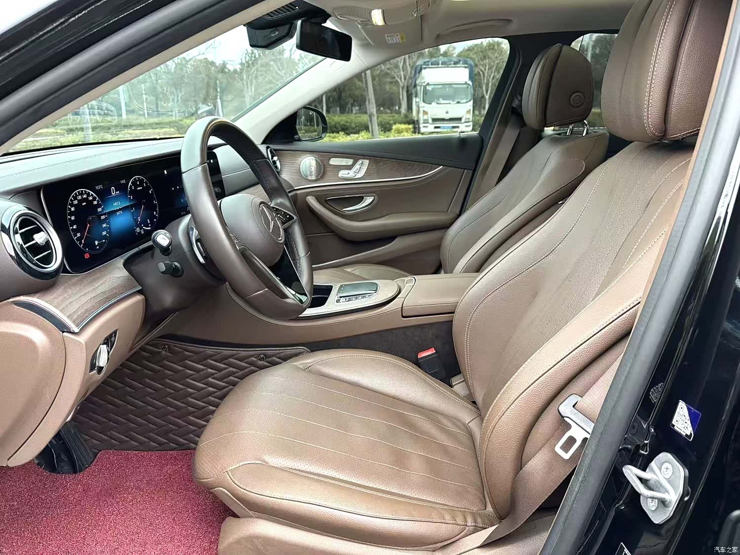 Mercedes-Benz E-Class, 2021 все фото