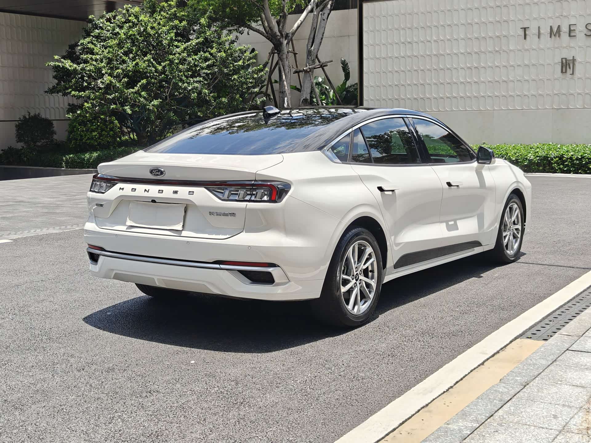 Ford Mondeo, 2022 4