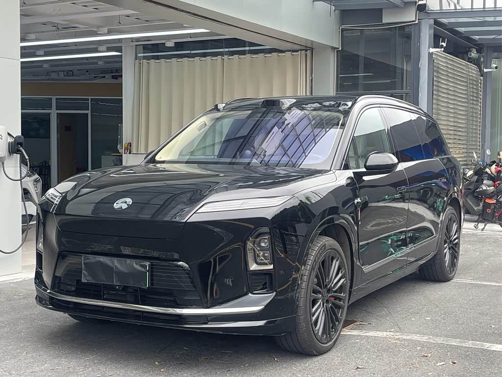 NIO ES8 2026 мест Executive