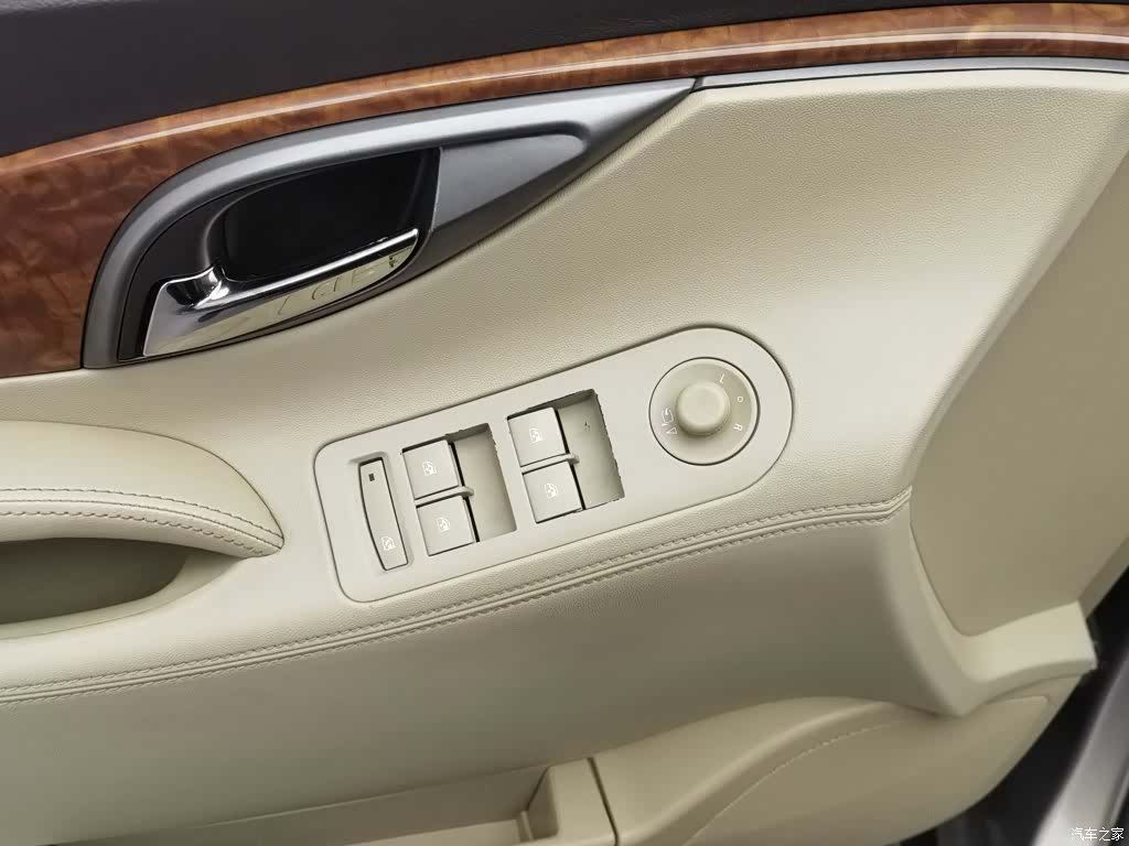 Buick LaCrosse, 2012 9