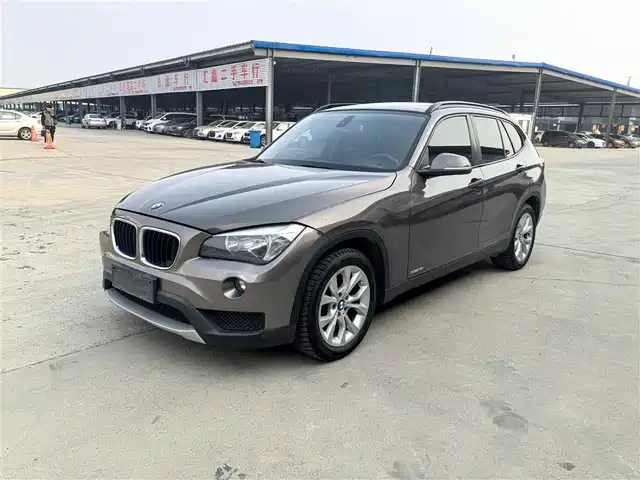 BMW X1 2014 — купить из Китая под заказ