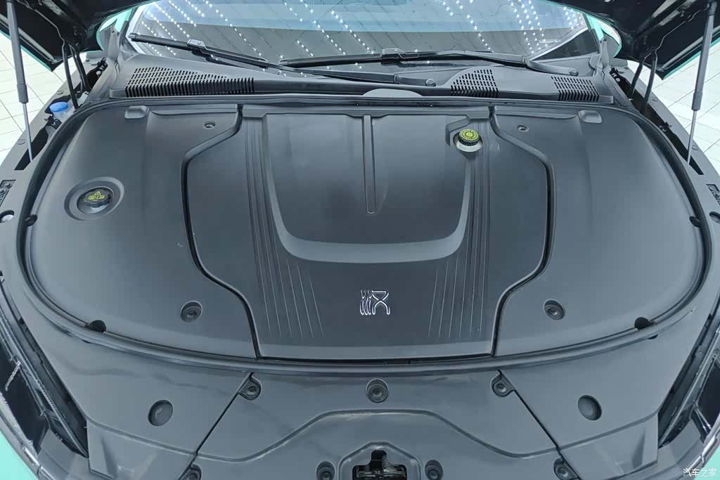 BYD Han, 2023 10