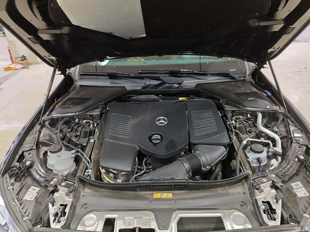 Mercedes-Benz E-Class, 2025 все фото