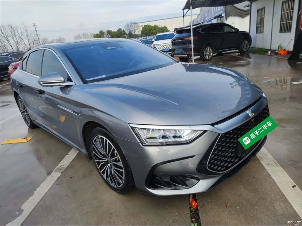 BYD Han, 2022 22