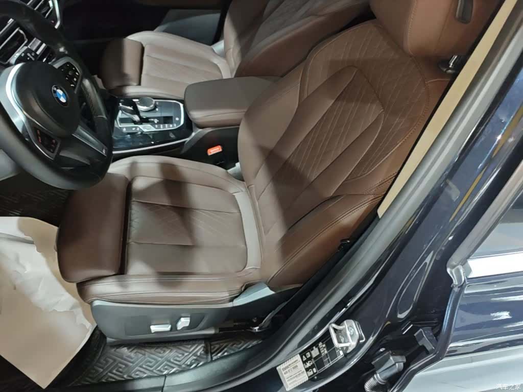 BMW X3, 2022 11