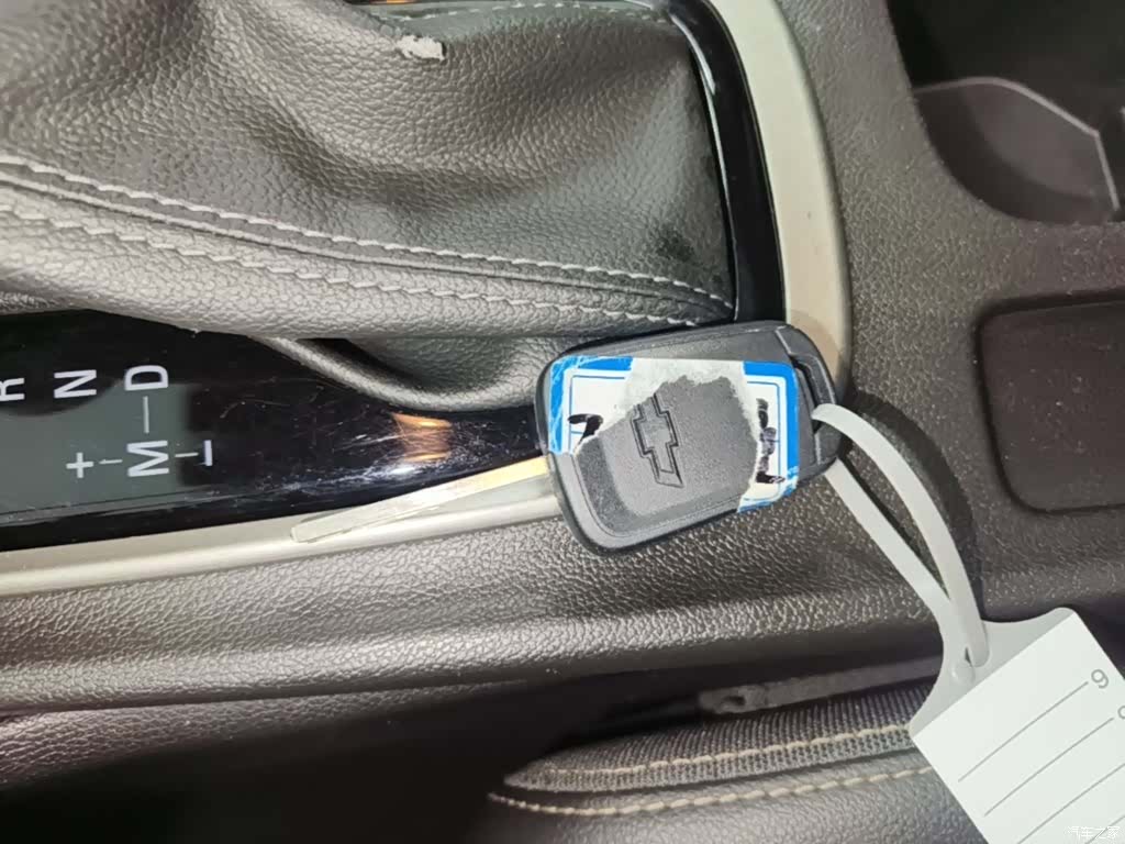 Chevrolet 320, 2021 9