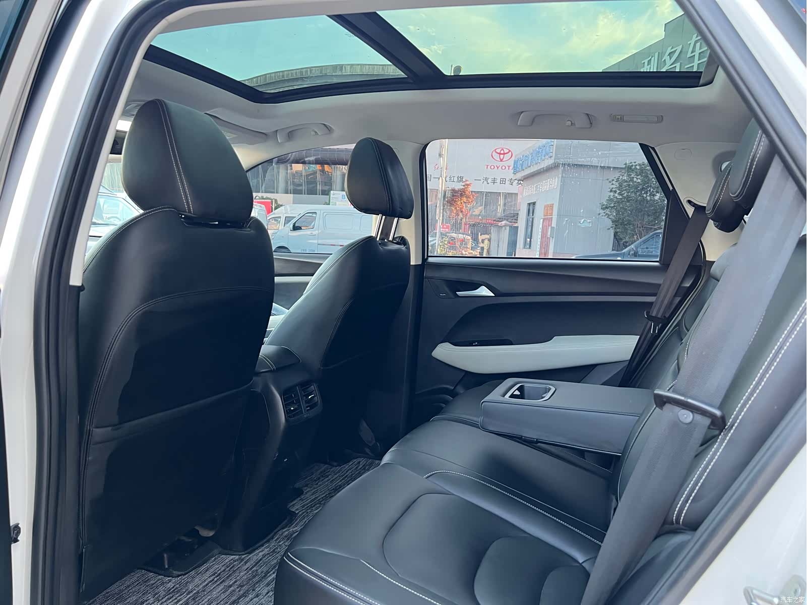 Wuling 530, 2018 13