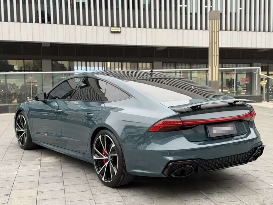 Audi A7