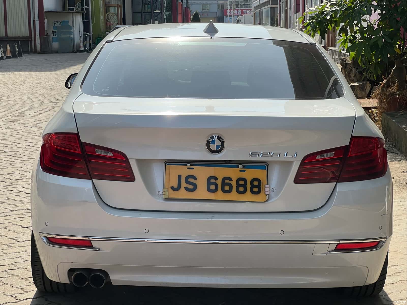 BMW 5 Series, 2014 11
