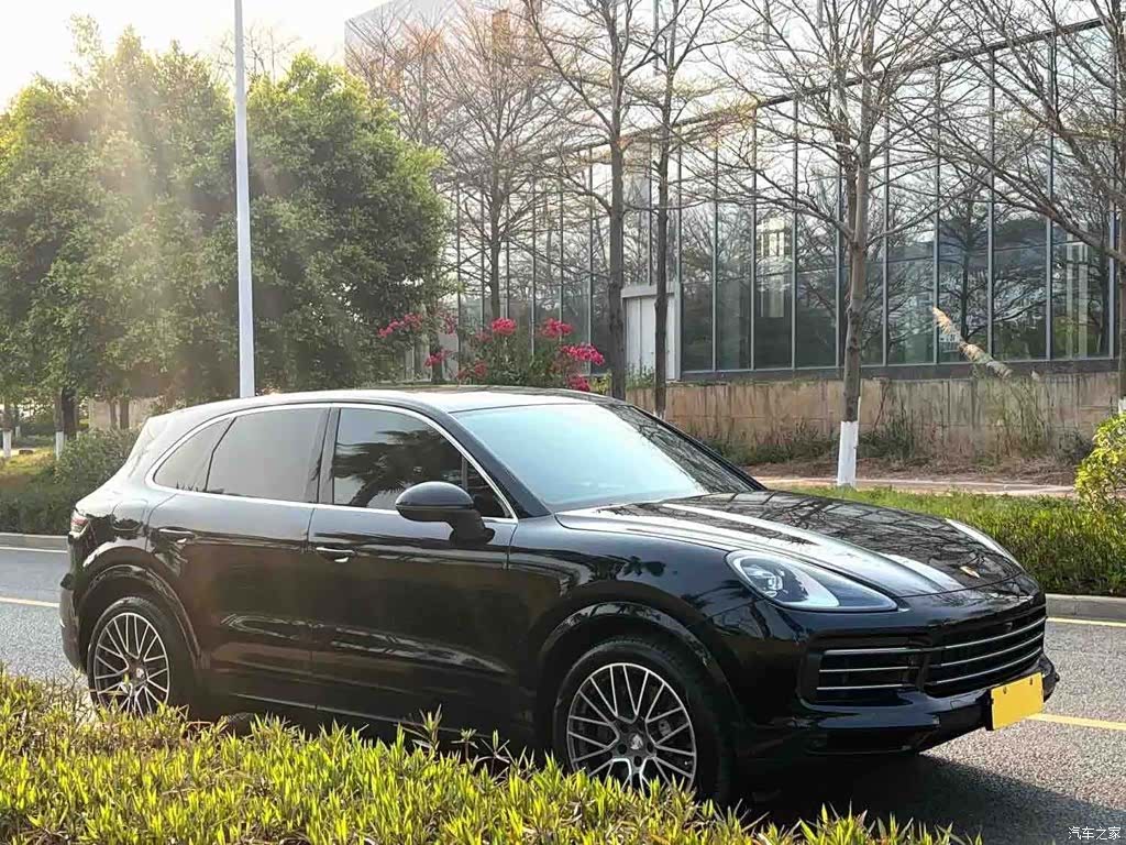 Porsche Cayenne, 2020 3