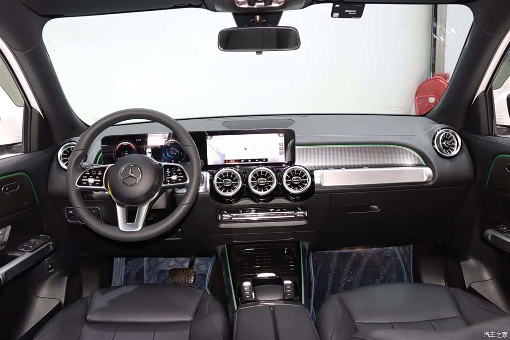 Mercedes-Benz GLB, 2022 12