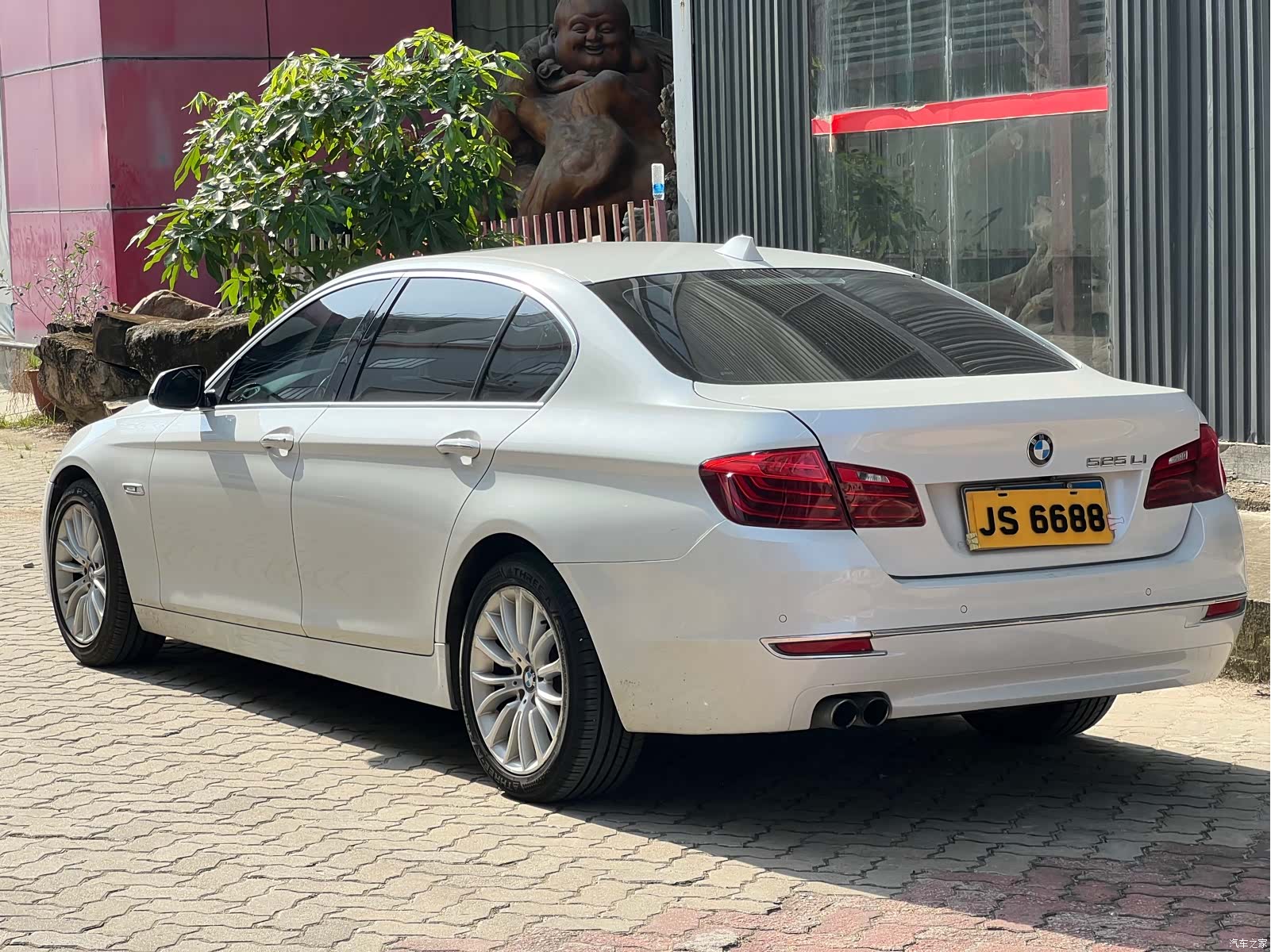 BMW 5 Series, 2014 10