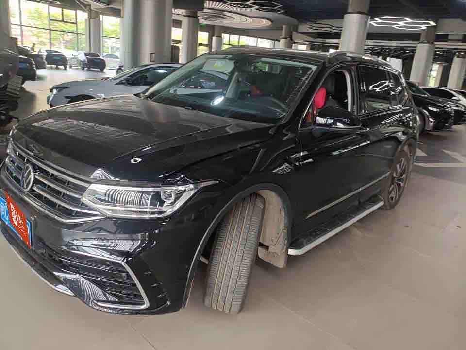 Volkswagen Tiguan L