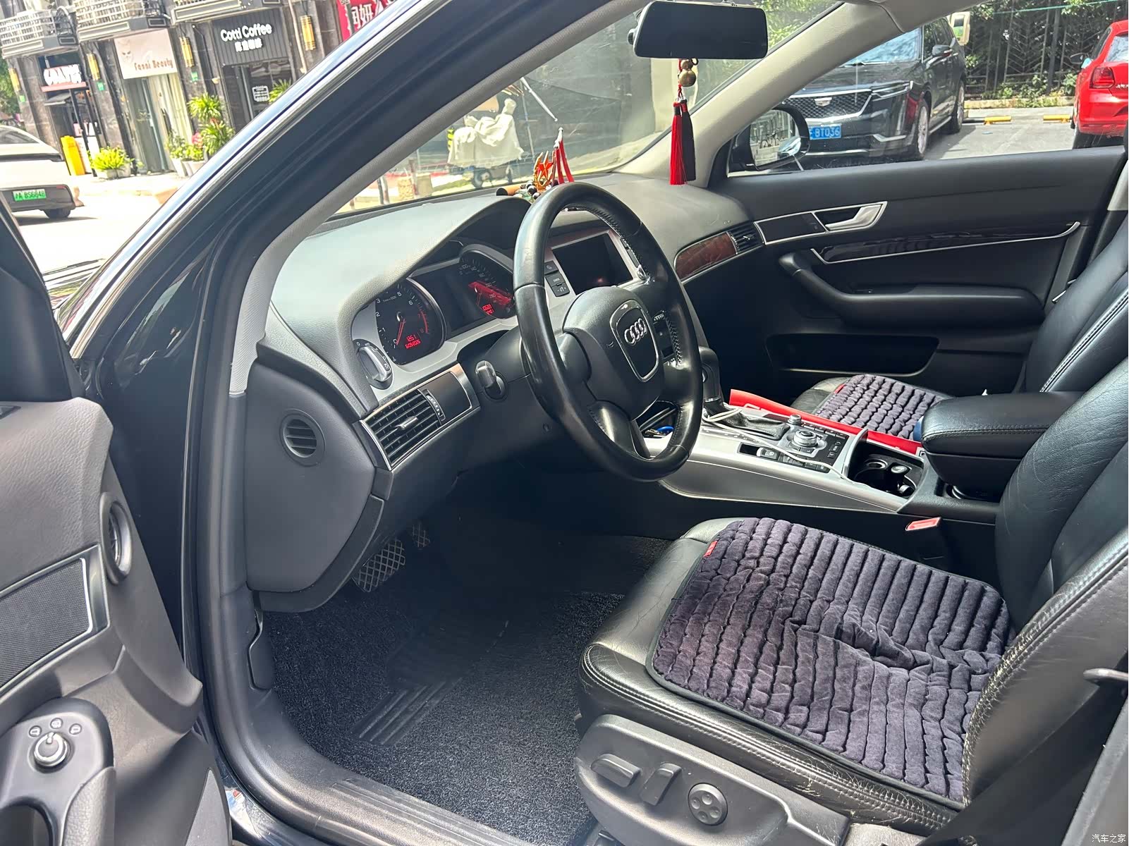 Audi A6L, 2012 7