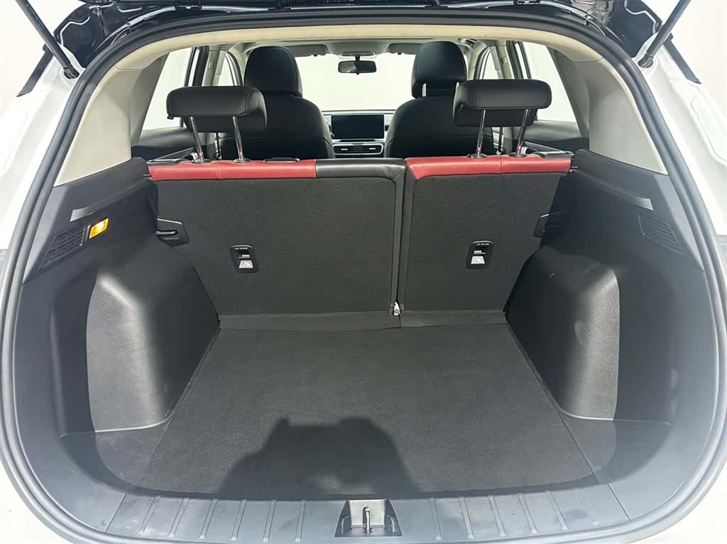 Geely Coolray, 2021 25