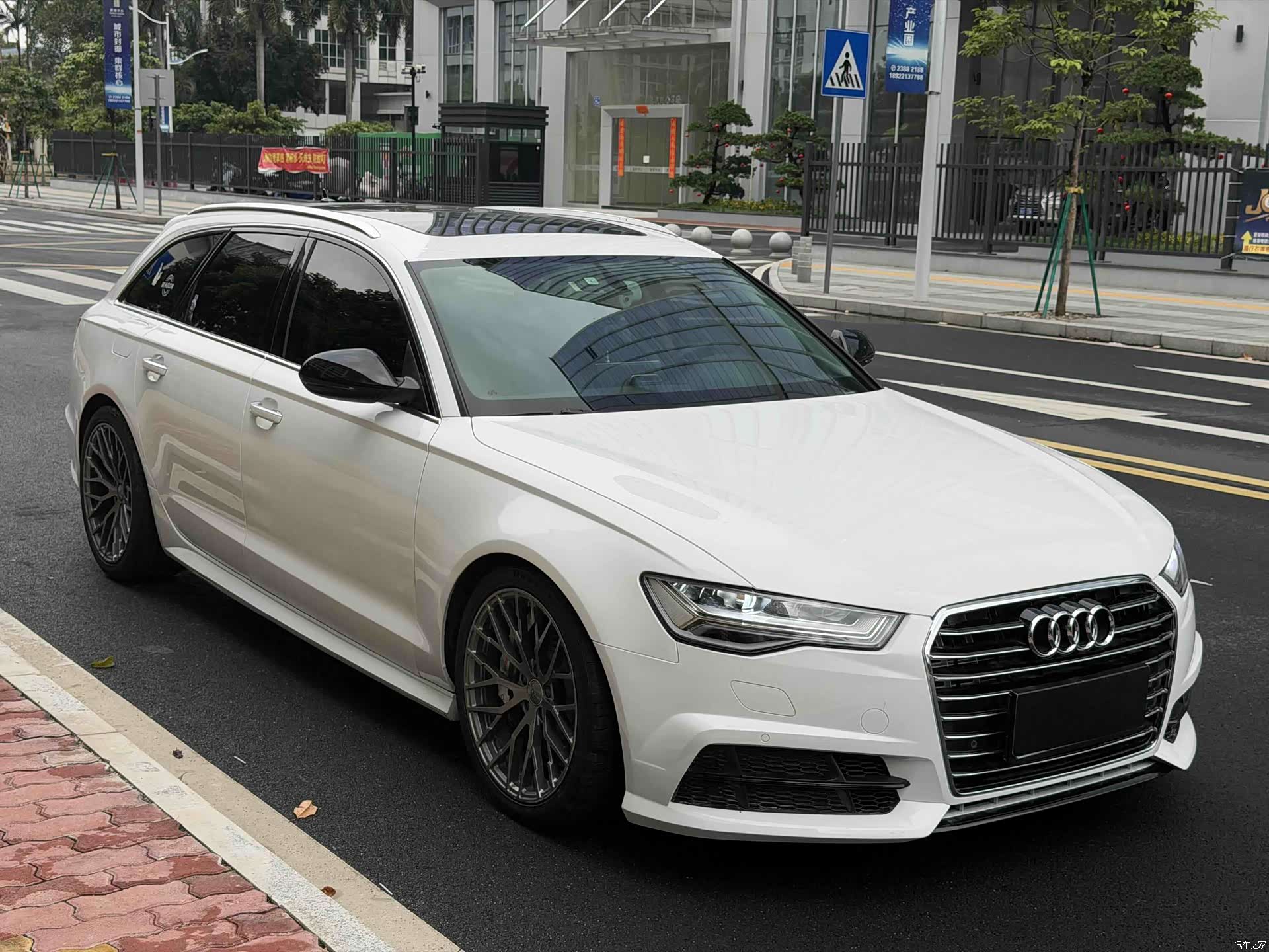 Audi A6, 2018 3