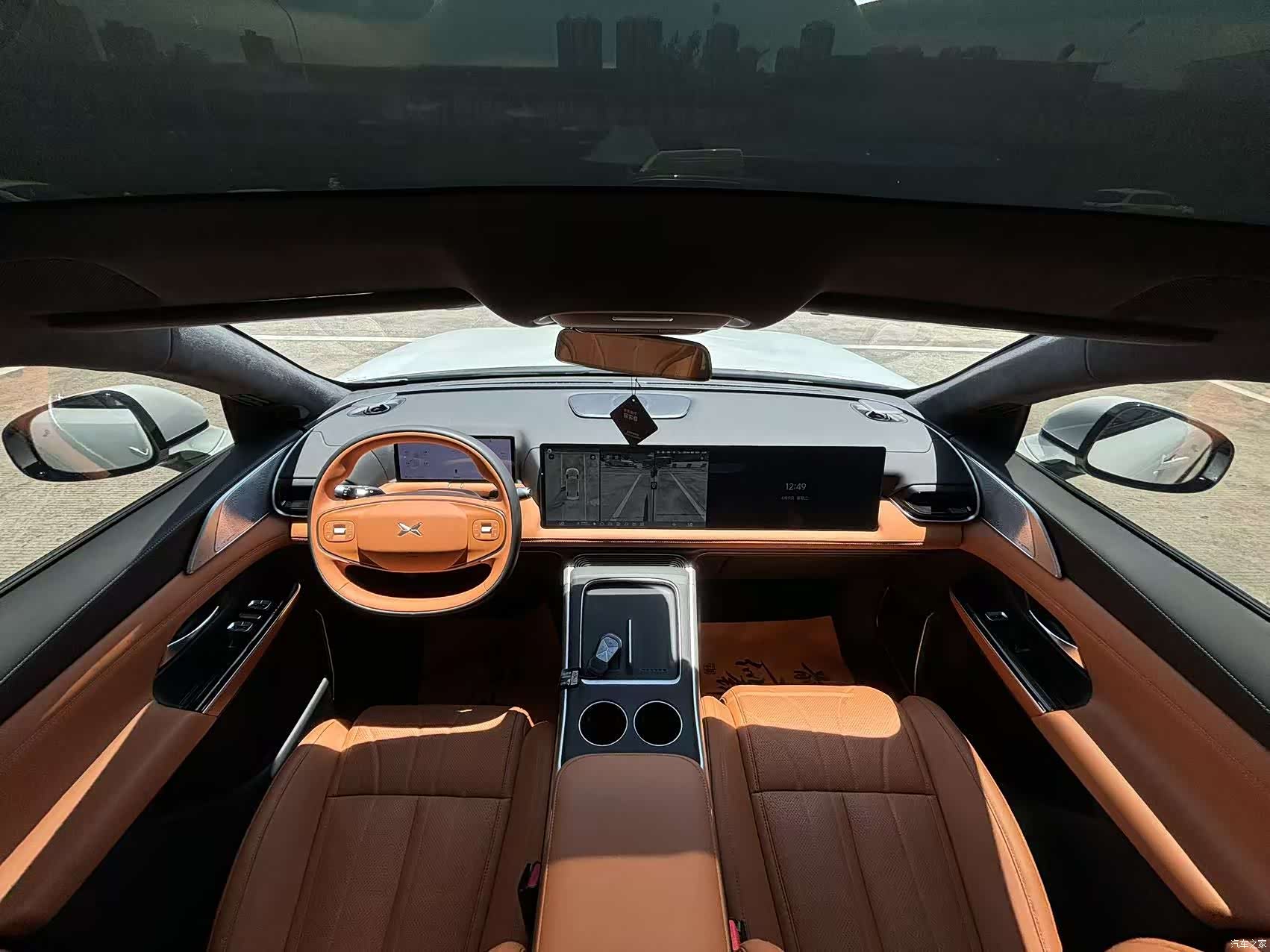 Xpeng G9, 2025 17