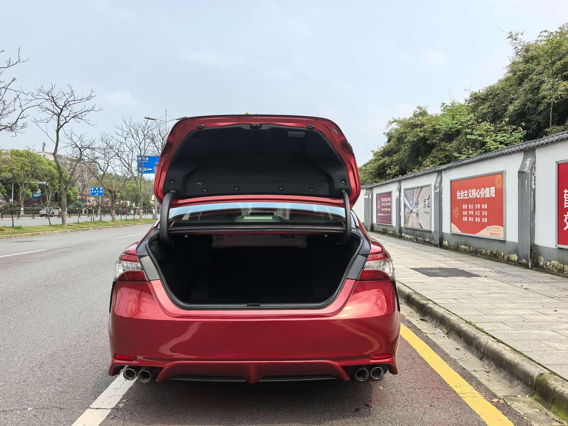 Toyota Camry, 2019 12