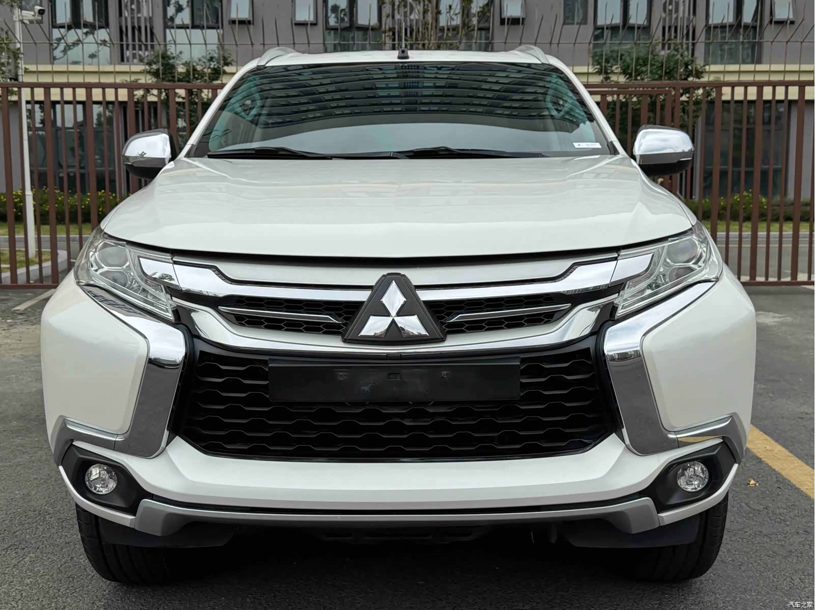 Mitsubishi Pajero, 2019 2