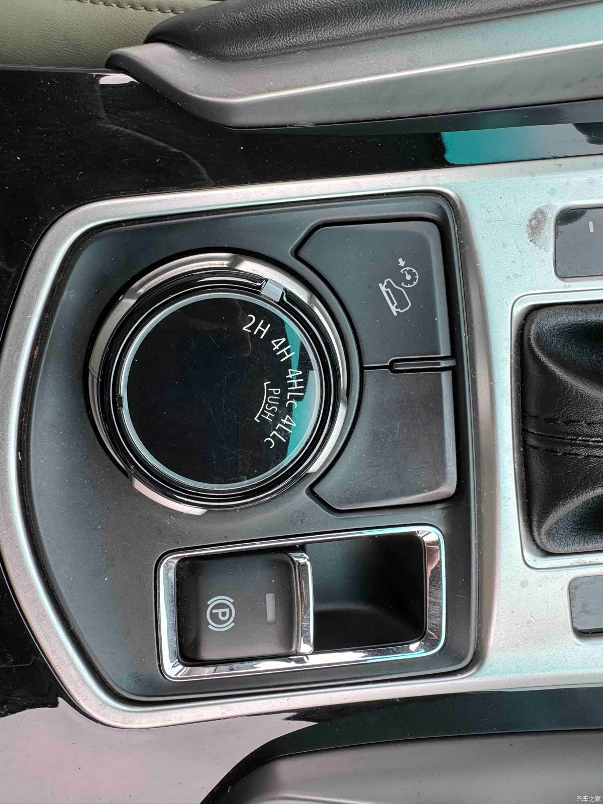 Mitsubishi Pajero, 2019 8