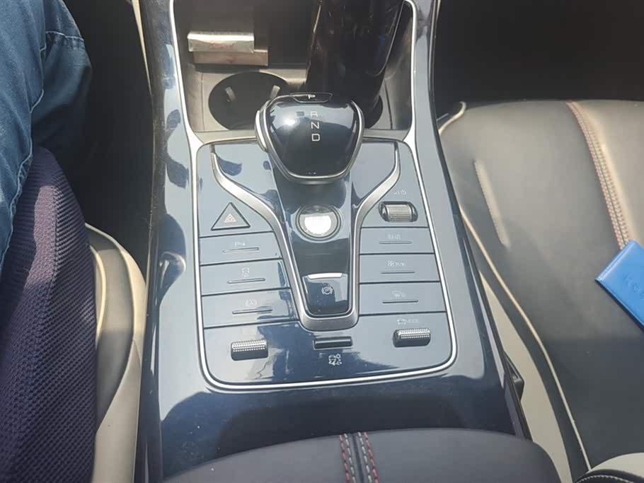 BYD Qin Yuan BYD Qin Yuan