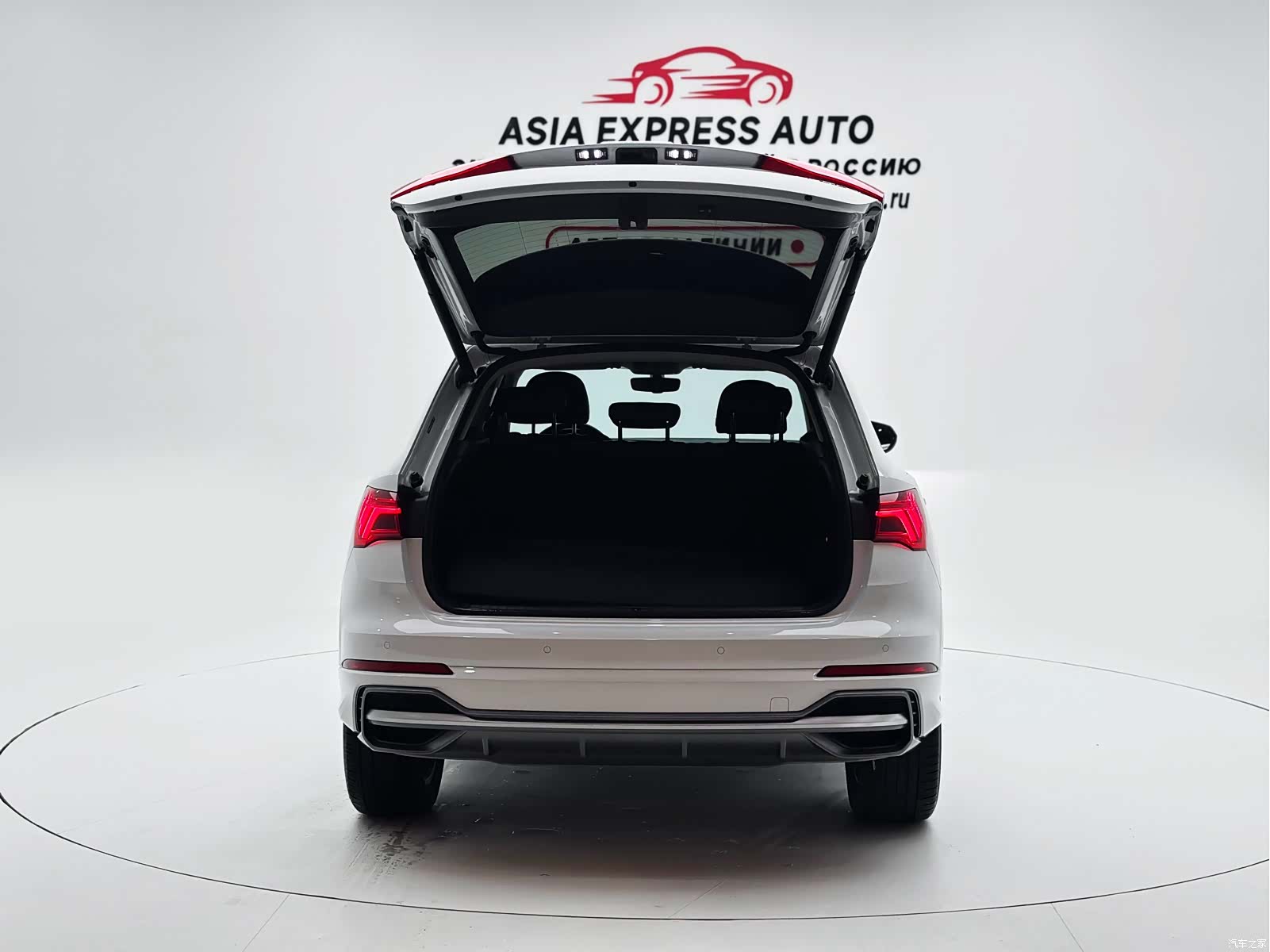 Audi Q3, 2023 8