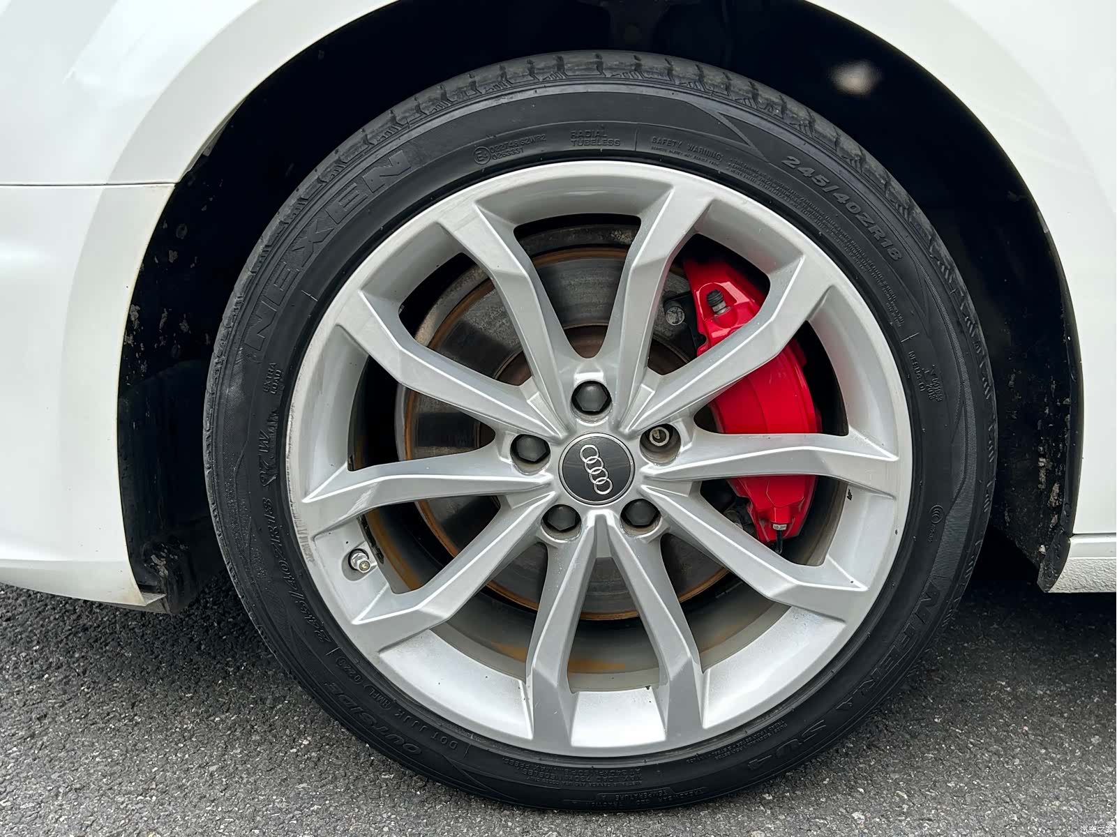 Audi A4L, 2019 10