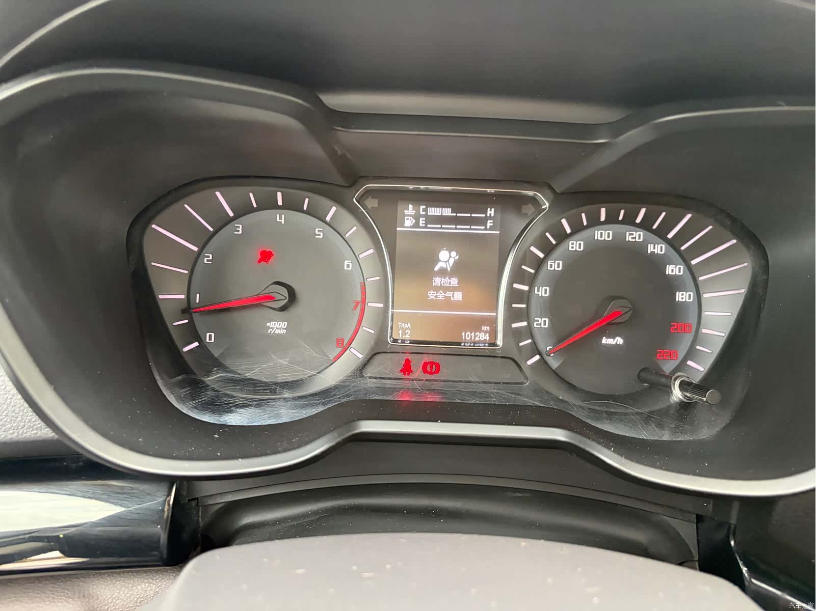GAC GS4, 2015 8