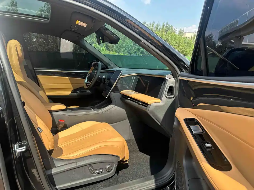 Geely Galaxy Galaxy L7