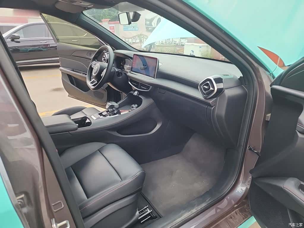 MG MG5, 2024 20