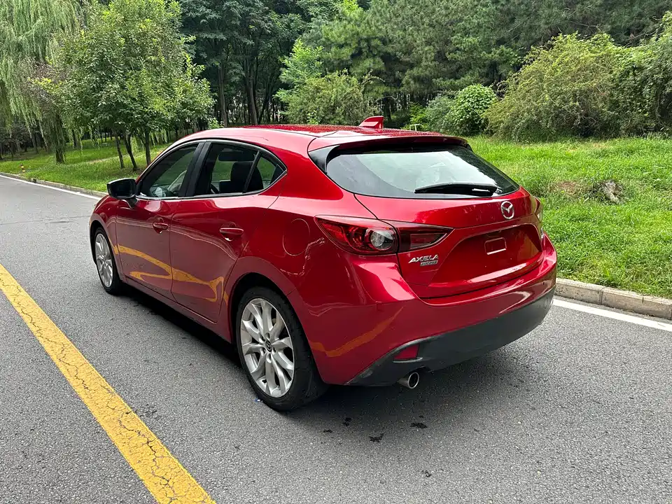 Mazda 3 Angkesaila