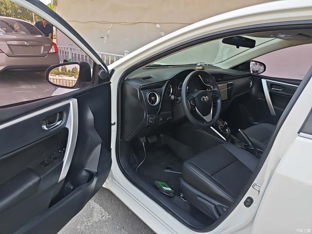 Toyota Corolla, 2018 16