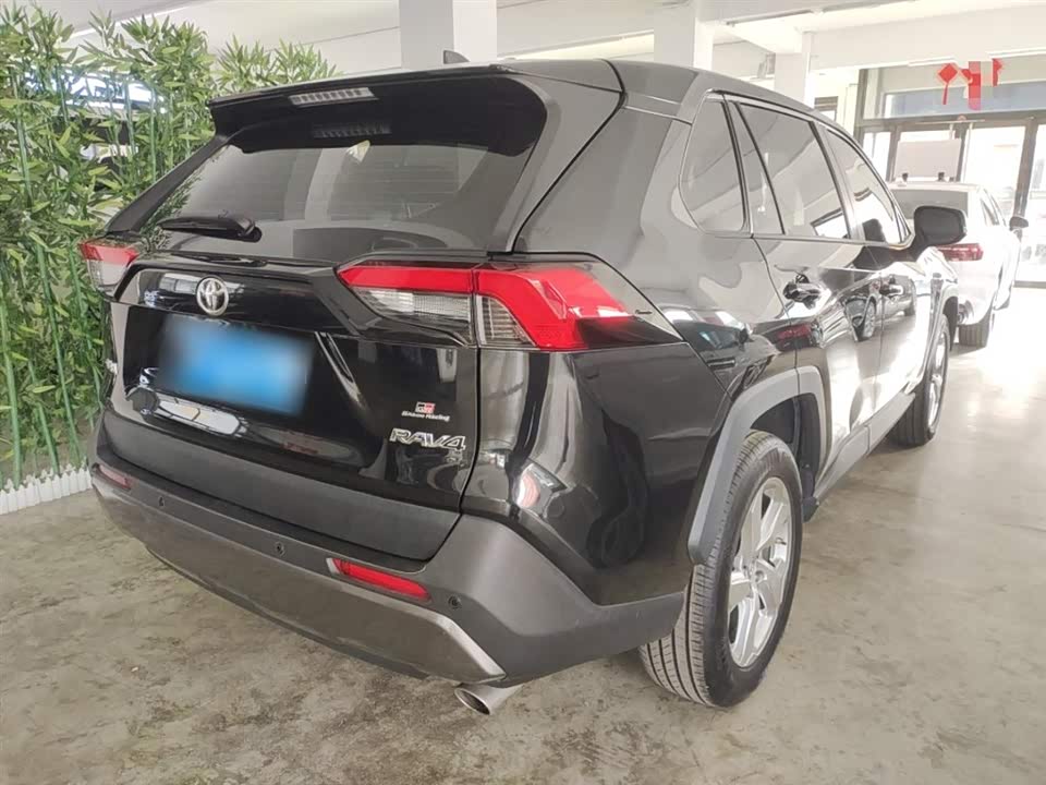 Toyota RAV4 Rongfang