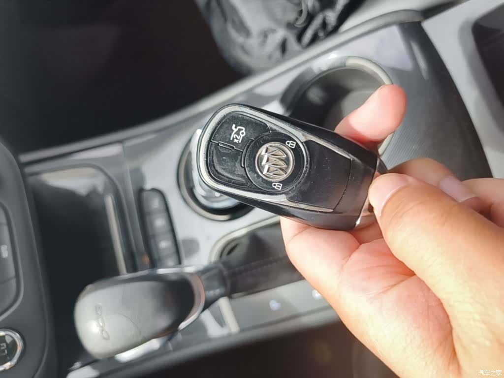 Buick Verano, 2018 9