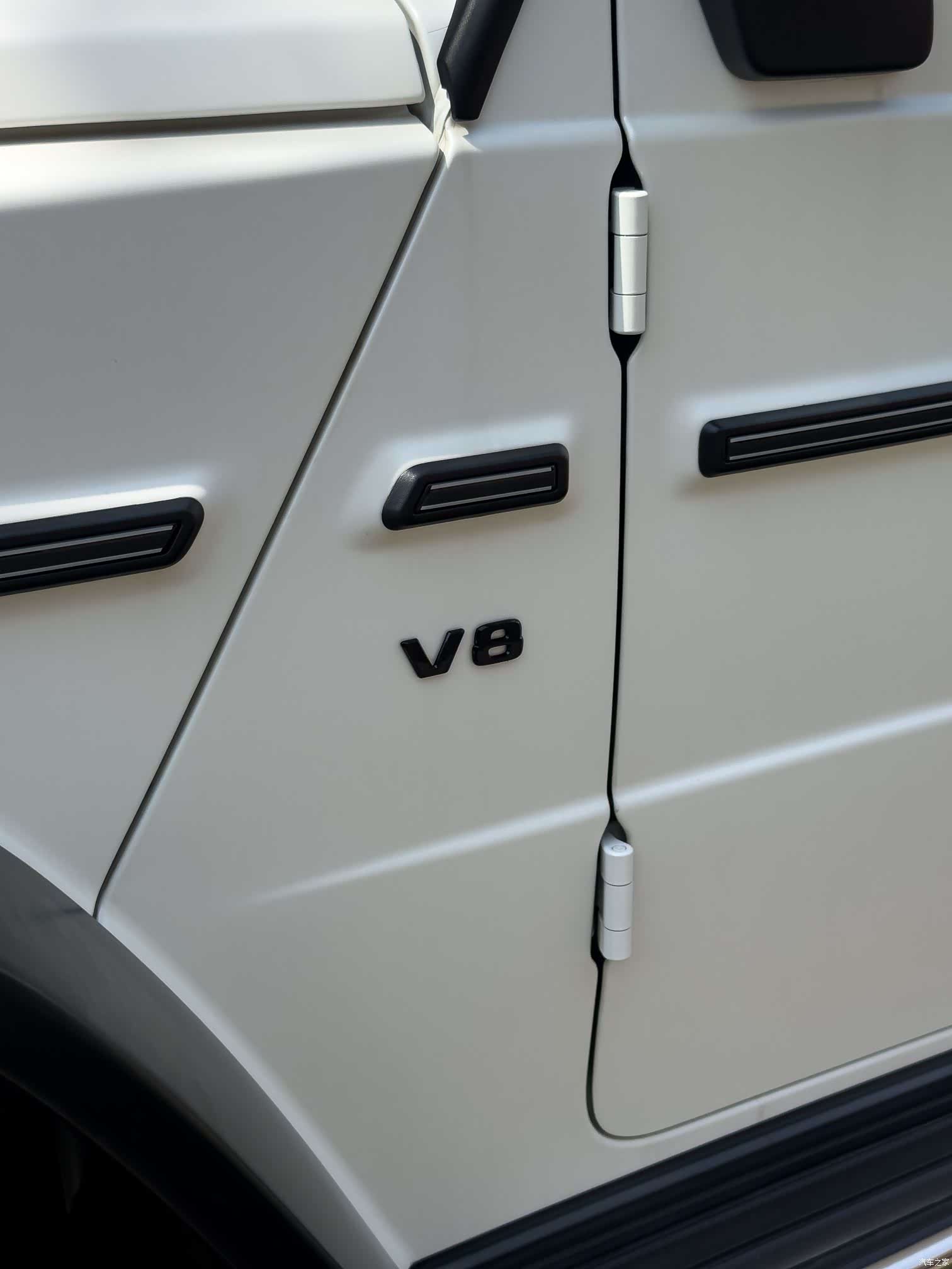 Mercedes-Benz G-Class, 2023 3