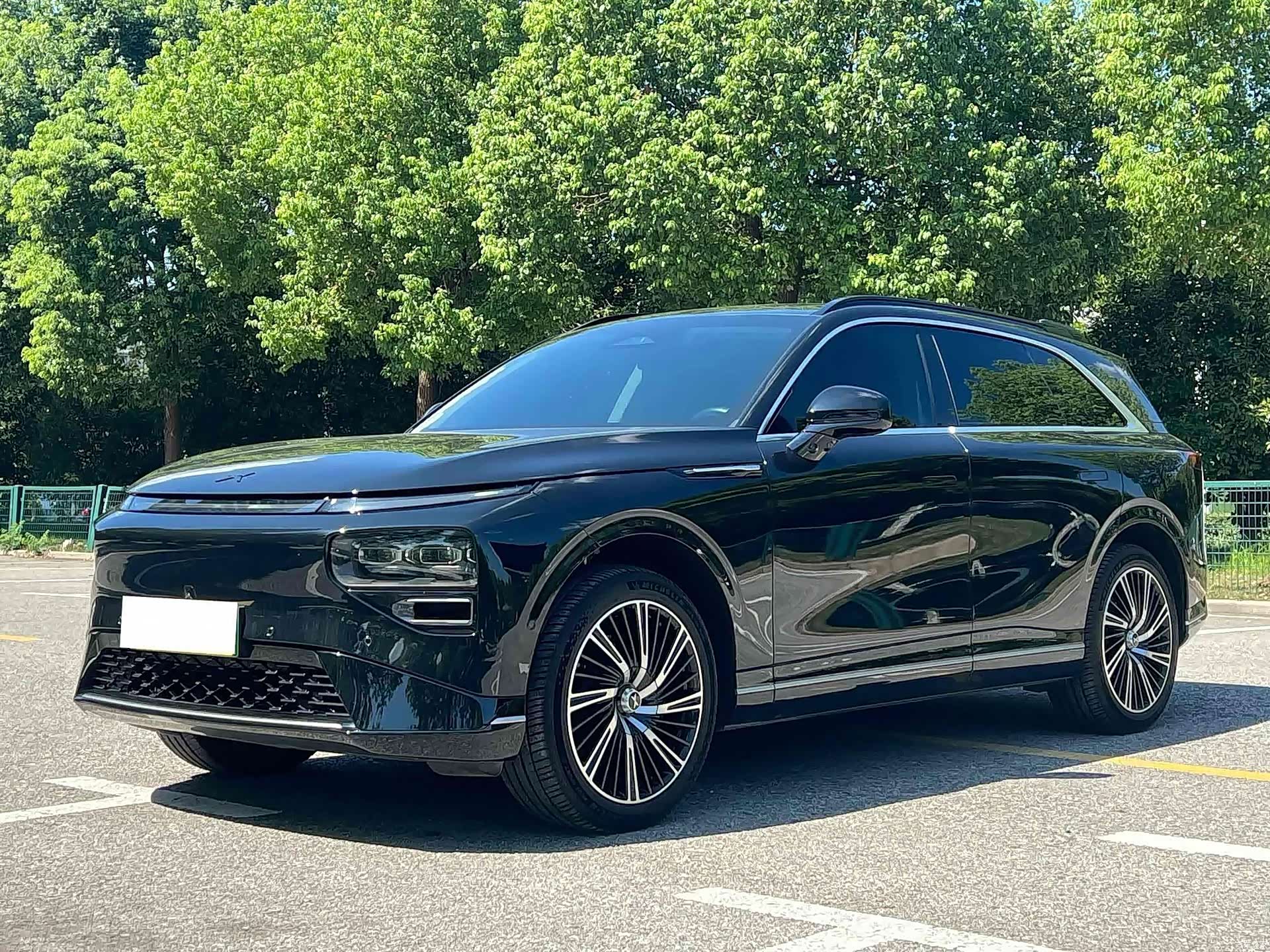 Xpeng G9, 2024 1