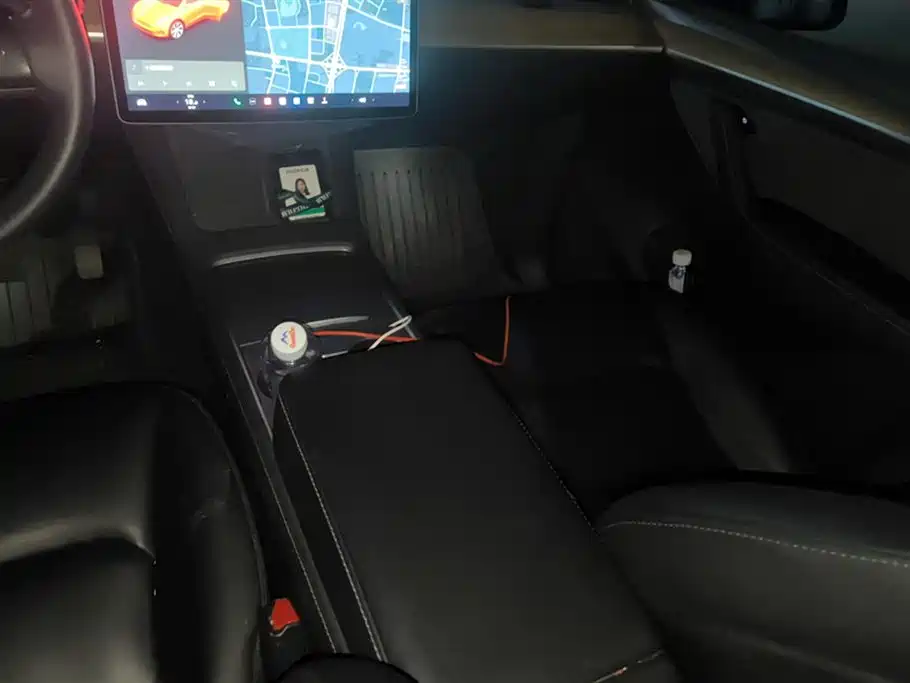 Tesla Model Y Tesla Model Y